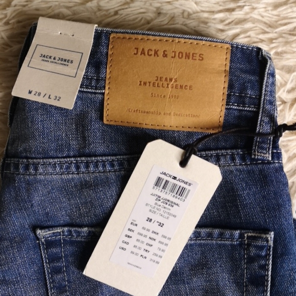 NWT Jack & Jones men's distressed jeans - Picture 3 of 3